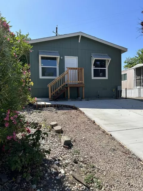 99 Marigold Ave 99, Auburn, CA 95603