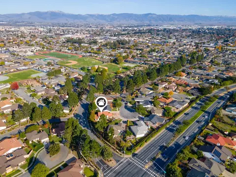 1112 Iverson St, Salinas, CA 93901 photo 25