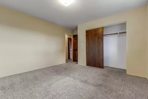 1112 Iverson St, Salinas, CA 93901 photo 12
