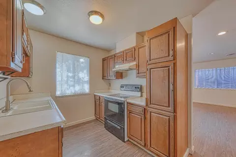 326 Addington Ln C, Salinas, CA 93907 photo 8