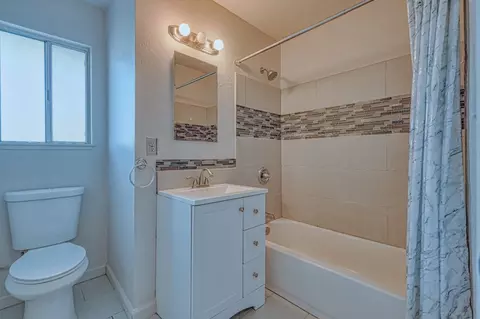 326 Addington Ln C, Salinas, CA 93907 photo 14