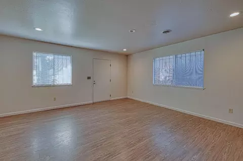 326 Addington Ln C, Salinas, CA 93907 photo 3