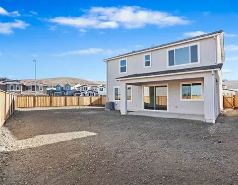 8107 Granite Ct, Vallejo, CA 94591 photo 2