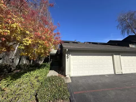 572 Spinnaker Ct, Santa Cruz, CA 95062