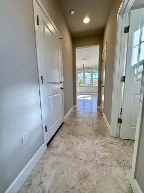220 9th St, Marina, CA 93933 photo 5
