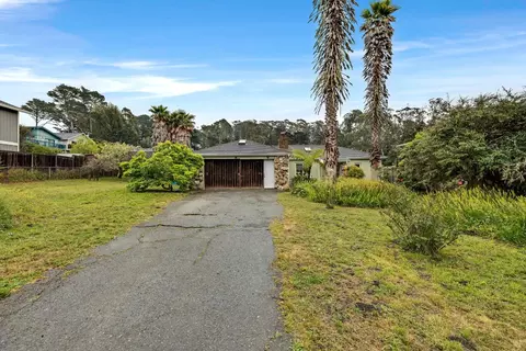 1219 Cedar St, Montara, CA 94037