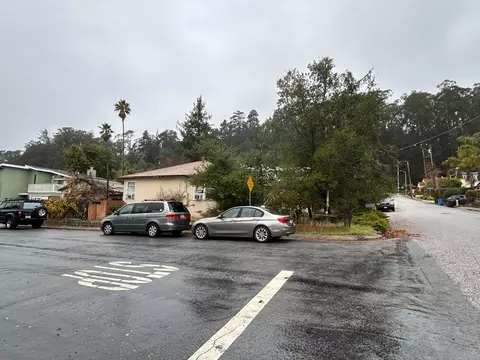 239 Elk St, Santa Cruz, CA 95065