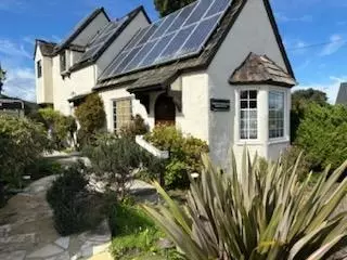 1084 Cass St, Monterey, CA 93940 photo 1