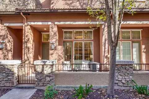 124 Holly Ter, Sunnyvale, CA 94086