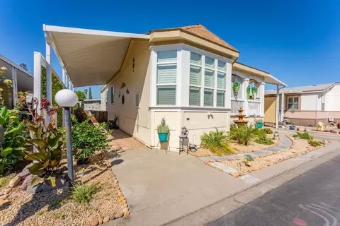 3913 Moana Way 3913, Modesto, CA 95355 photo 3