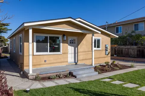 925 Hilby Ave, Seaside, CA 93955 photo 2