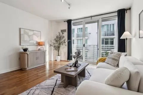555 4th St 828, San Francisco, CA 94107