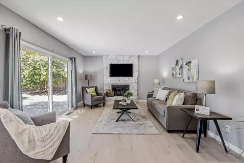 2213 Stratford Dr, Milpitas, CA 95035 photo 9