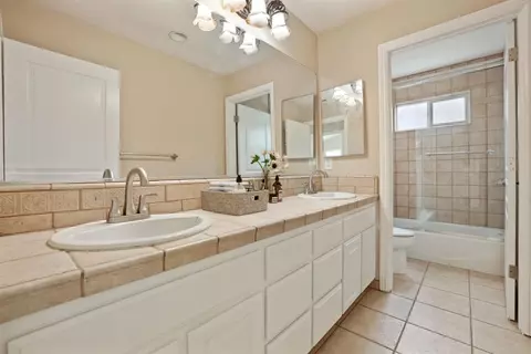 732 Creekside Ct, Gilroy, CA 95020 photo 15