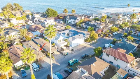 328 34th Ave, Santa Cruz, CA 95062