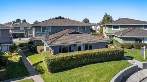 4415 Diamond St 3, Capitola, CA 95010