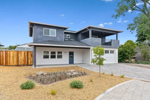 2285 Paul Minnie Ct, Santa Cruz, CA 95062