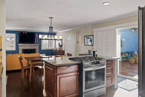 166 Riker Ter, Salinas, CA 93901 photo 5