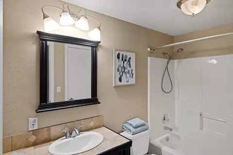 166 Riker Ter, Salinas, CA 93901 photo 25
