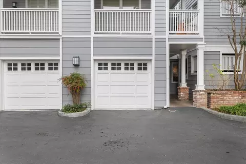 905 Sunrose Ter 102, Sunnyvale, CA 94086