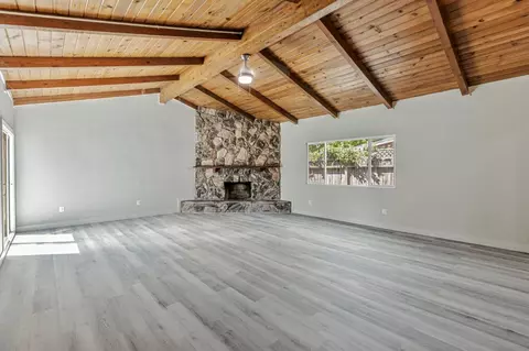 1917 Saturn Ct, Ceres, CA 95307 photo 2