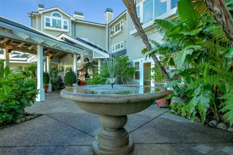 4100 Cabrillo Hwy 105, Half Moon Bay, CA 94019