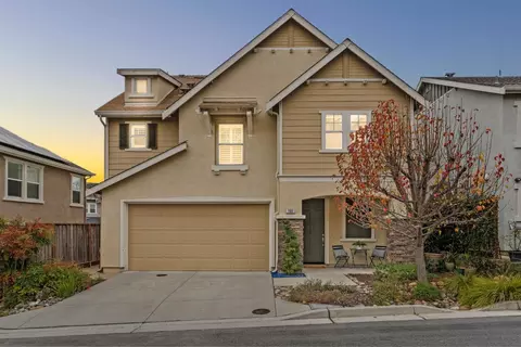 109 Meadowview Ln, Santa Cruz, CA 95060