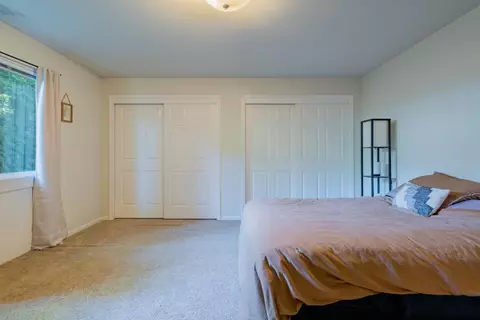 Bedroom - 151-153 N Shasta St, Willows, CA 95988 photo 4 of 5