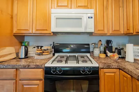 Kitchen - 151-153 N Shasta St, Willows, CA 95988 photo 3 of 4