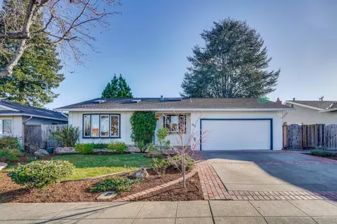950 Lantana Dr, Sunnyvale, CA 94086