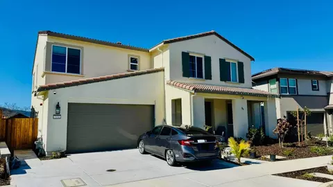 7151 Hakkan Dr, Gilroy, CA 95020 photo 1