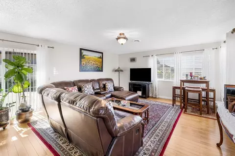 10 Westminster Ct, Seaside, CA 93955 photo 6