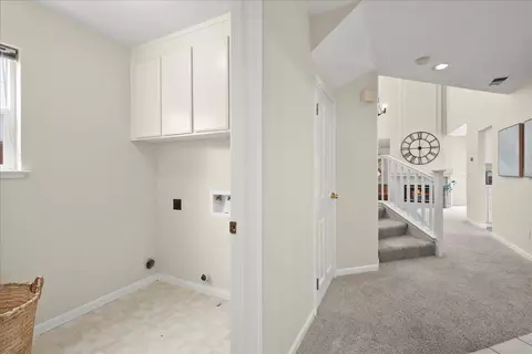 9327 Lariat Dr, Gilroy, CA 95020 photo 13