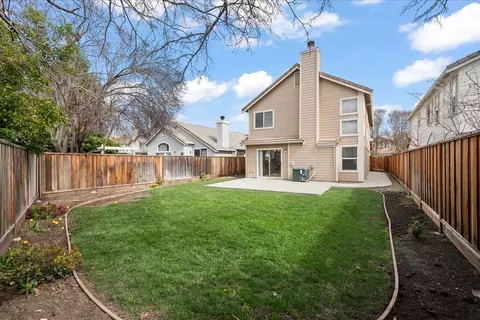 9327 Lariat Dr, Gilroy, CA 95020 photo 33