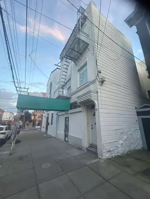 3545 20th St, San Francisco, CA 94110