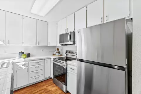 305 Lansing Way 1, Hayward, CA 94541 photo 10