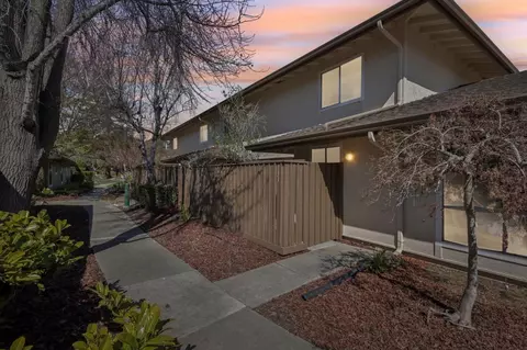 131 Palo Verde Ter, Santa Cruz, CA 95060