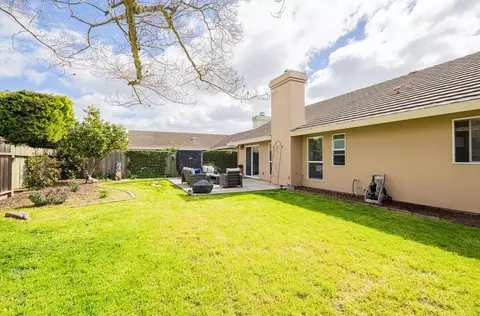 325 Westminster Dr, Salinas, CA 93906 photo 30