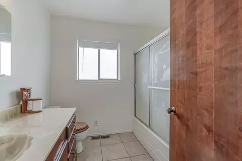 Bath - 2854 Illinois Ave, Corning, CA 96021 photo 9 of 9