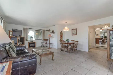 Living - 2854 Illinois Ave, Corning, CA 96021 photo 1 of 2
