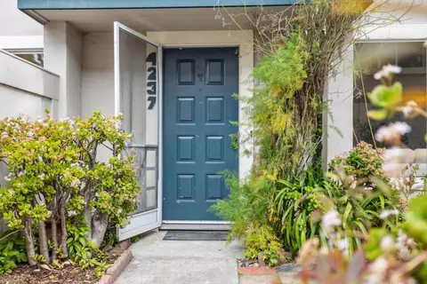 4237 Starboard Ct, Soquel, CA 95073 photo 2