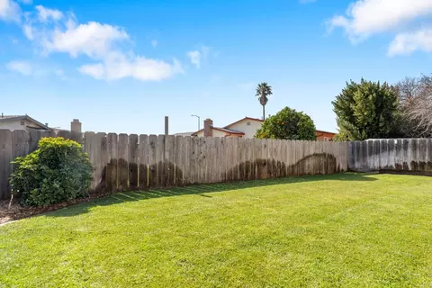 666 Los Coches Ave, Salinas, CA 93906 photo 27