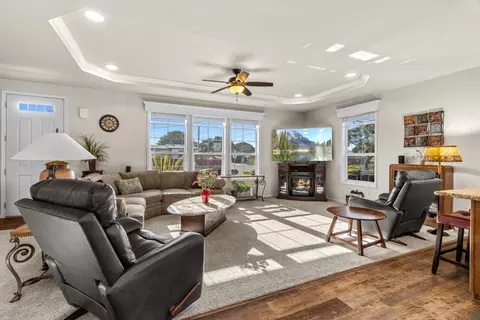 541 Casanova Ave, Monterey, CA 93940 photo 8
