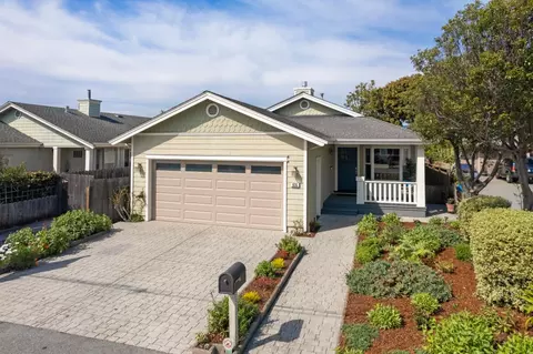 635 Magnolia St, Half Moon Bay, CA 94019
