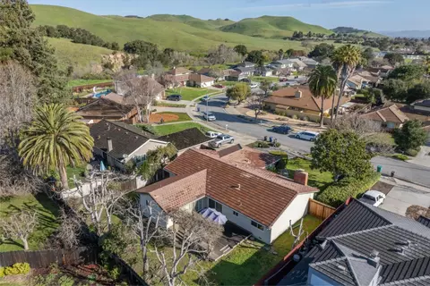 22802 Ordonez Dr, Salinas, CA 93908 photo 7