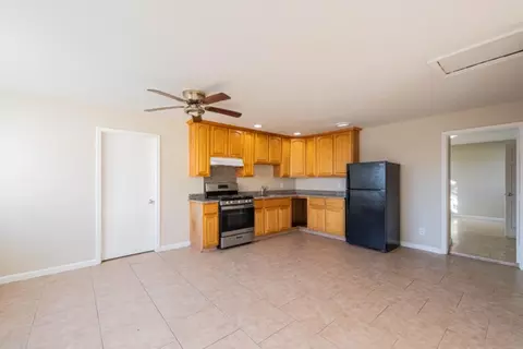 1424 Del Monte Ave, Salinas, CA 93905 photo 4