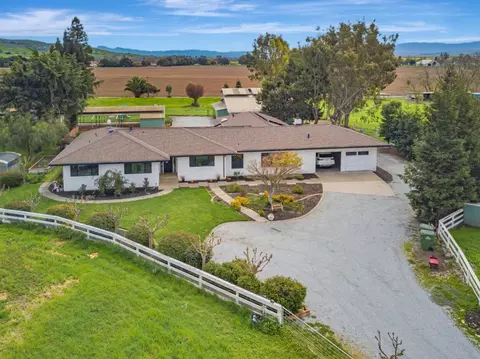 3300 Canada Rd, Gilroy, CA 95020 photo 1