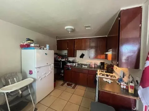 Kitchen - 2915 Pixie Dr, Stockton, CA 95203 photo 5 of 6