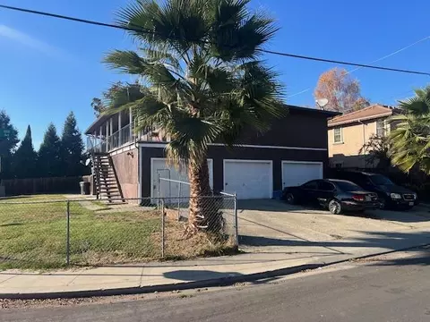 Exterior - 2915 Pixie Dr, Stockton, CA 95203 photo 4 of 9