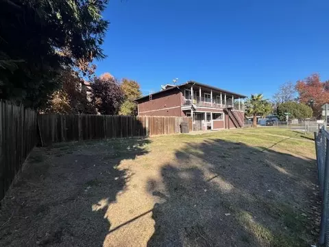 Exterior - 2915 Pixie Dr, Stockton, CA 95203 photo 8 of 9